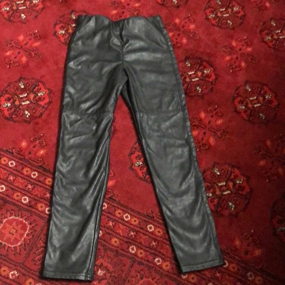 H&M LEATHER IMITATION LEGGINGS FOR GIRL 8-9 years